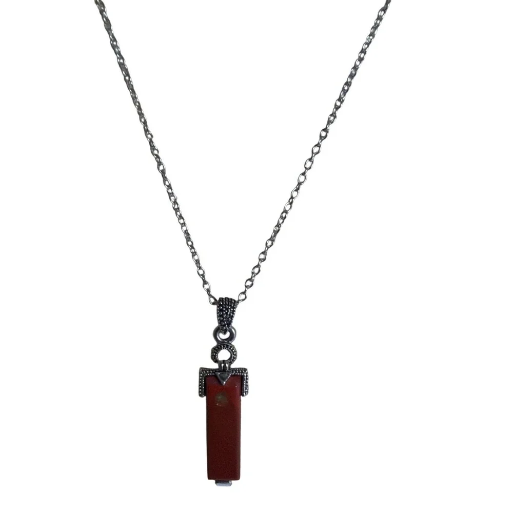 Red Jasper Stone Bar Pendant Necklace Silver Tone Adjustable Chain ‎ Layering